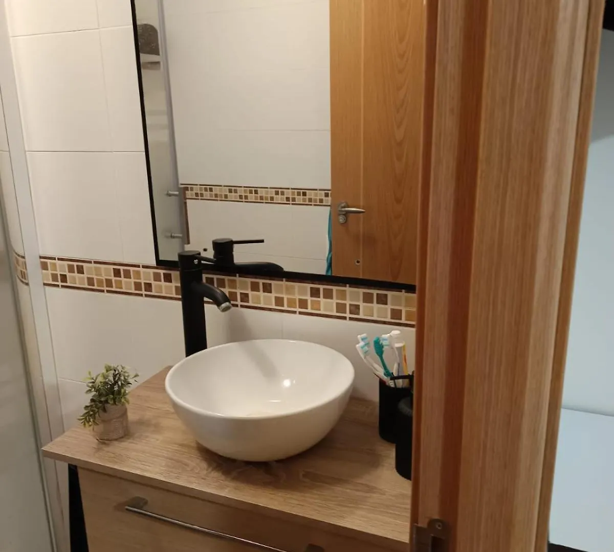 Apartamento Nuevo Con Parking Y Piscina Gratis フエンヒロラ アパート