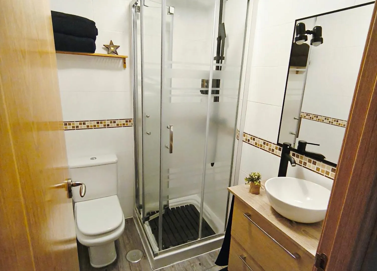 Apartamento Nuevo Con Parking Y Piscina Gratis フエンヒロラ スペイン