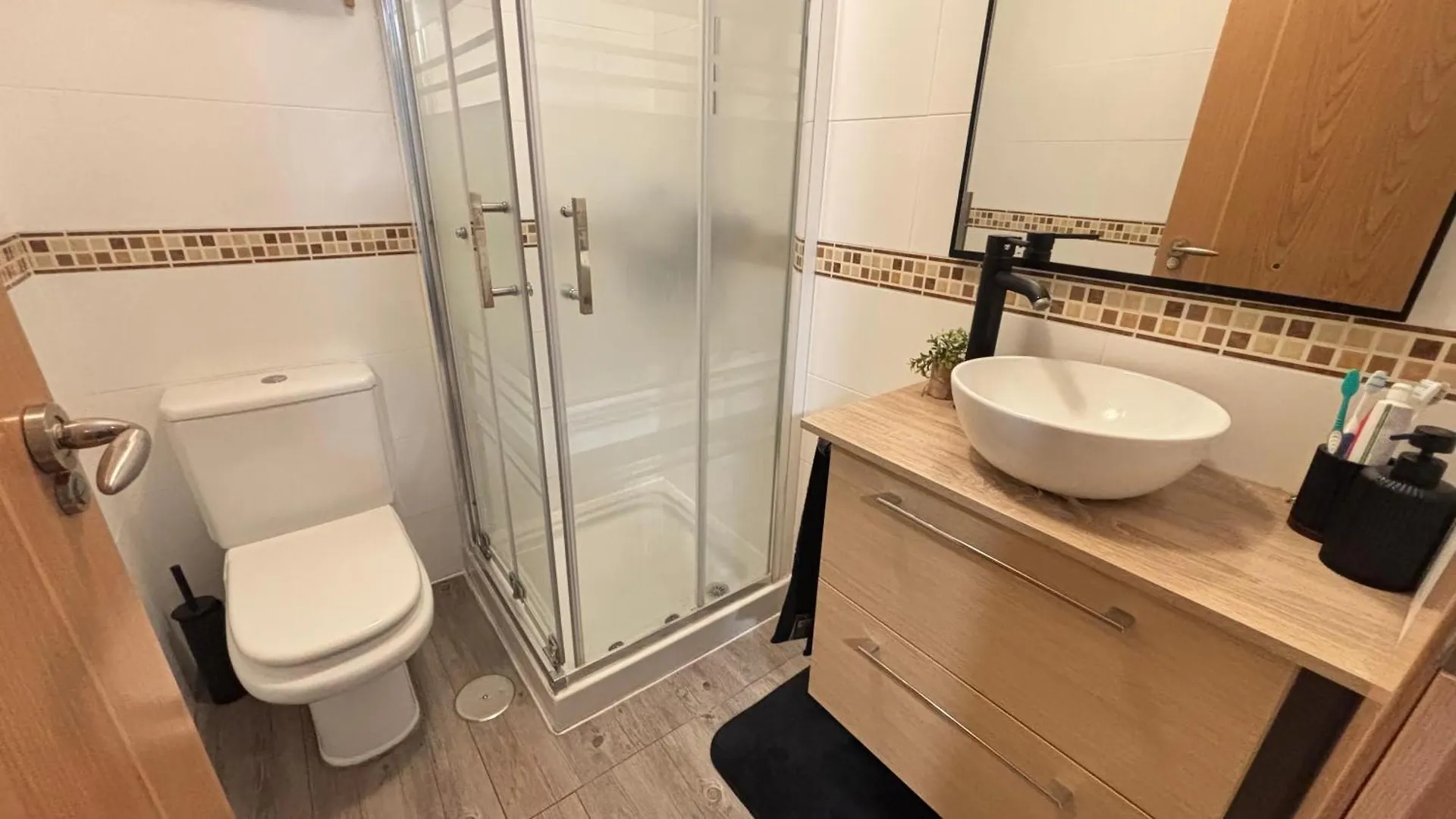 Apartamento Nuevo Con Parking Y Piscina Gratis Fuengirola 0*,  Spain